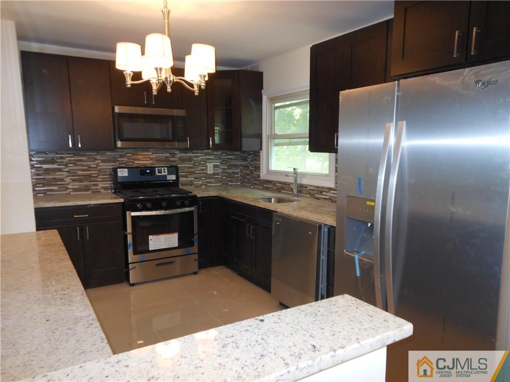 23 University Road East Brunswick, NJ 08816 - Photo 4 of 17 Gallery Image 4