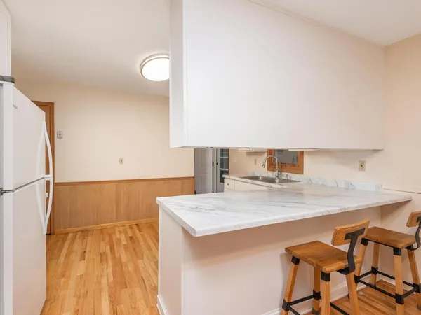 $2,950 | 6321 Wilryan Avenue, Edina, MN 55439