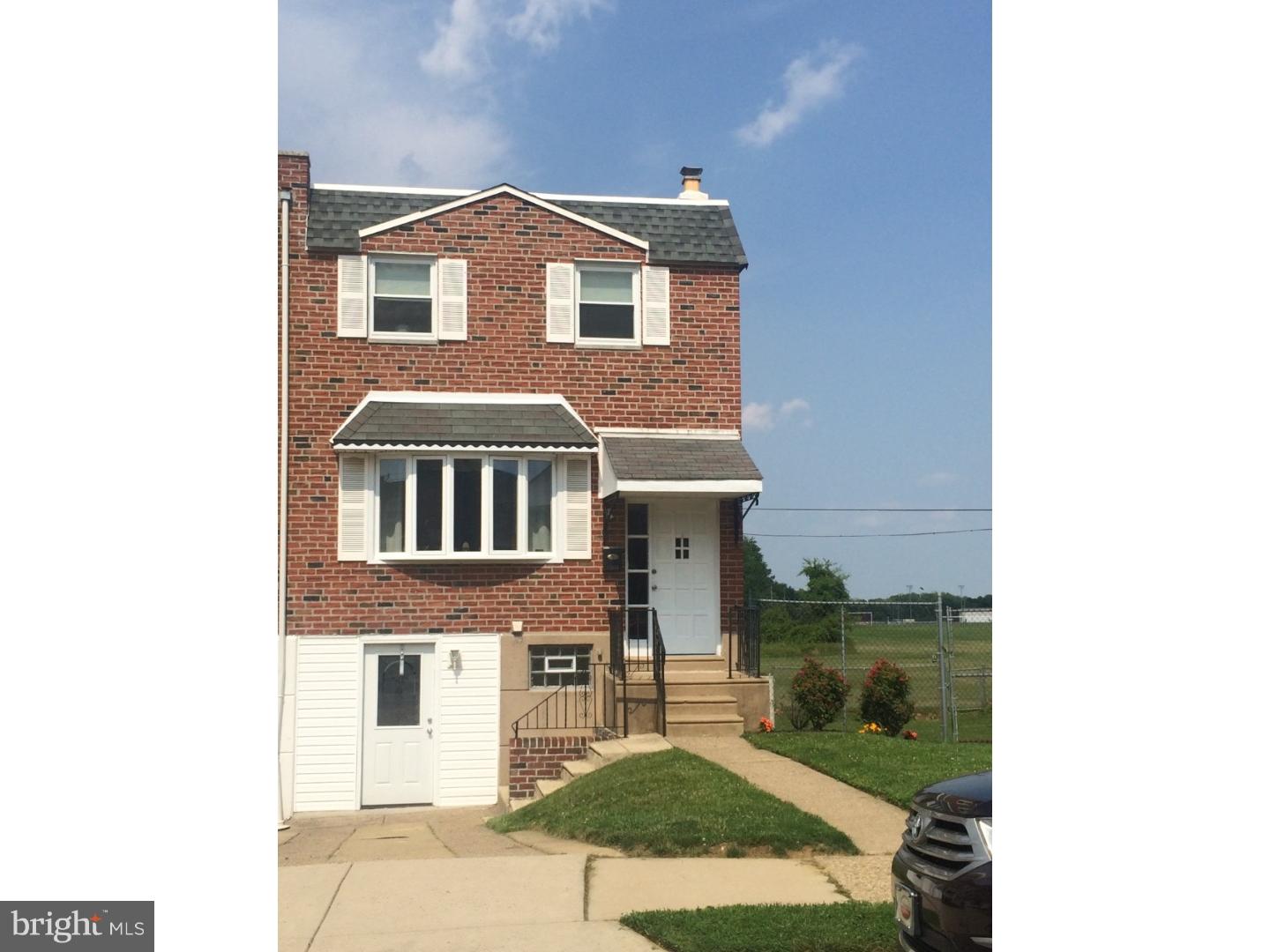 12559 Chilton Road Philadelphia, PA 19154 - Photo 1 of 14 Gallery Image 1