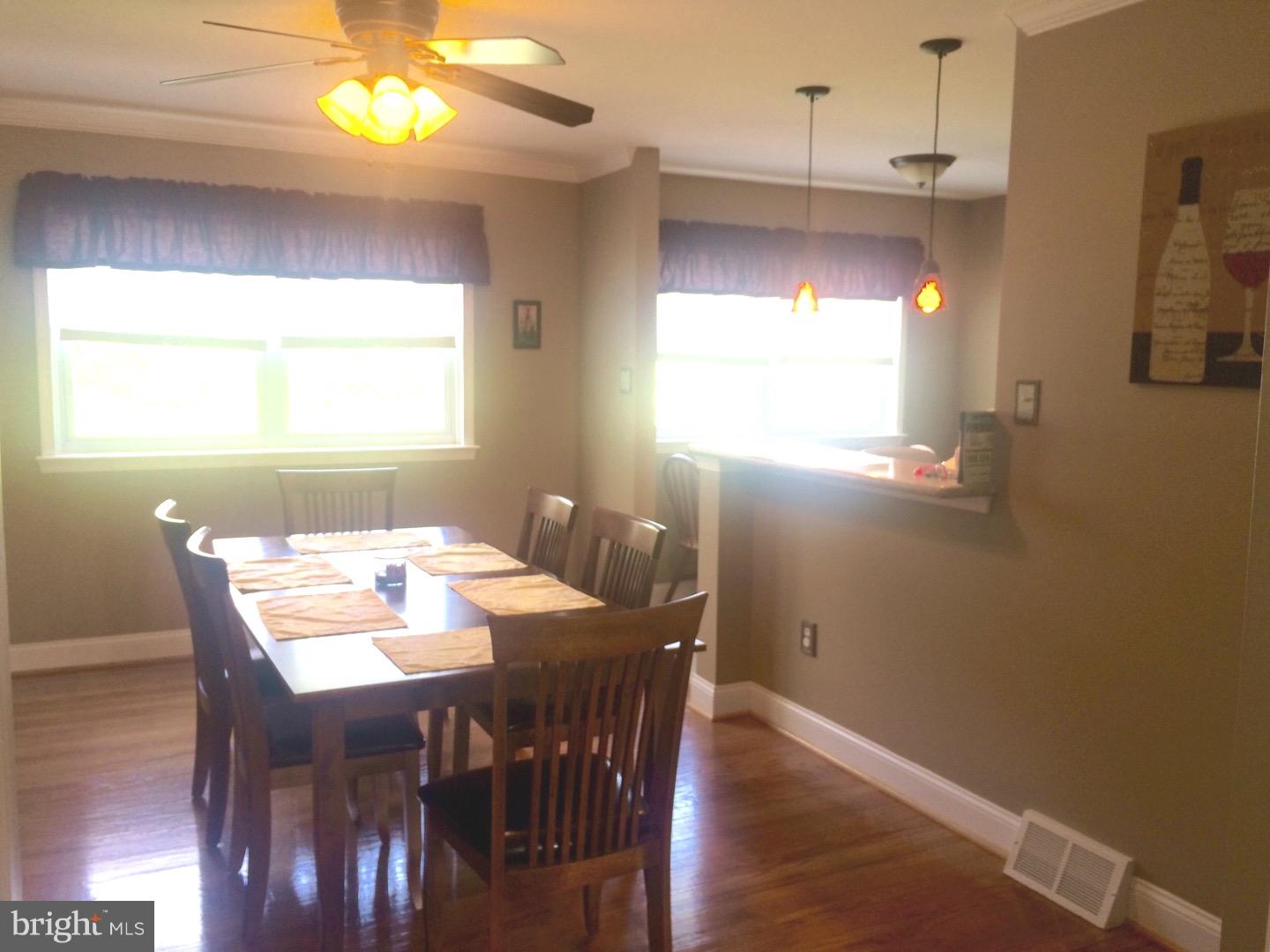 12559 Chilton Road Philadelphia, PA 19154 - Photo 3 of 14 Dining Room