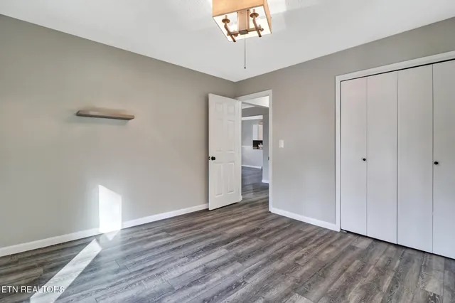 $260,000 | 114 Lakeshire Drive, Crossville, TN 38558