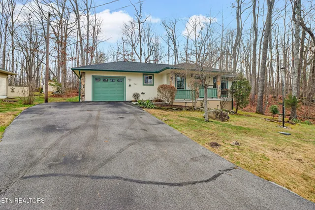 $260,000 | 114 Lakeshire Drive, Crossville, TN 38558