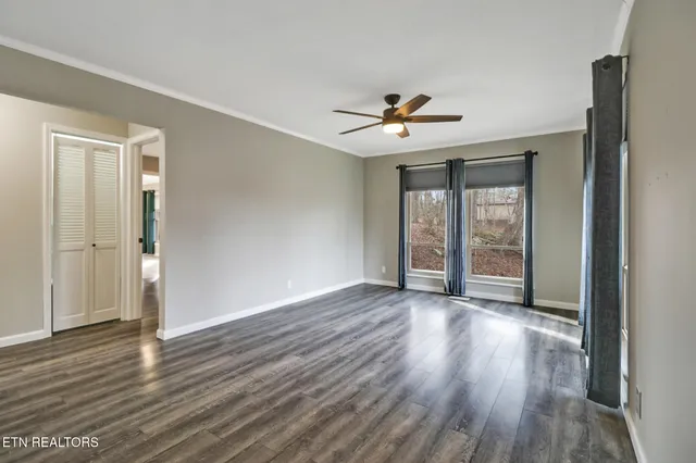 $260,000 | 114 Lakeshire Drive, Crossville, TN 38558