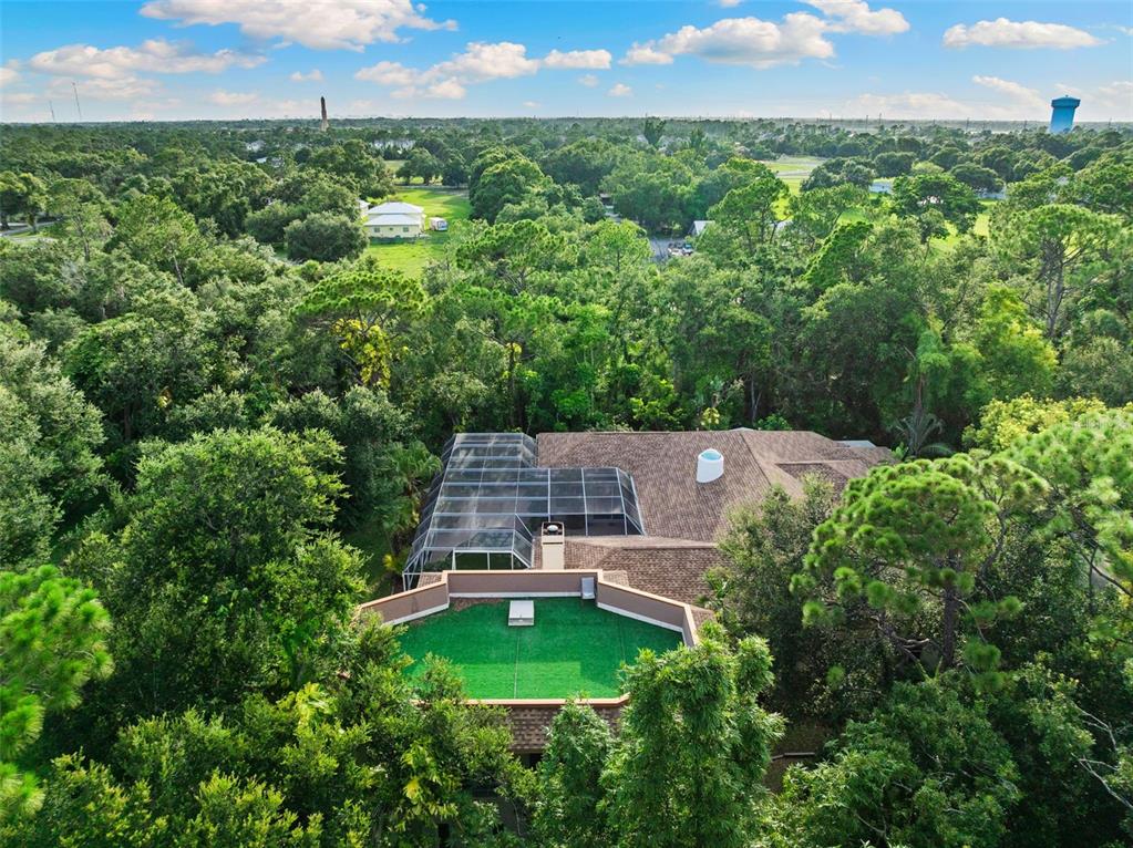 1343 Ranchero Drive Sarasota, FL 34240 - Photo 4 of 68