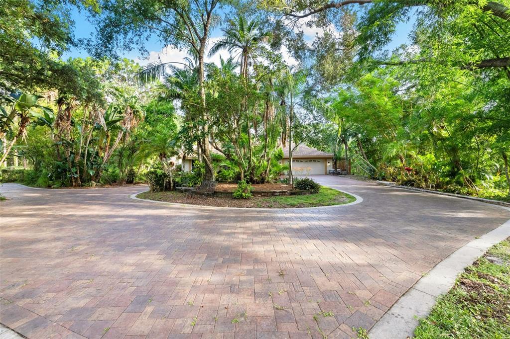 1343 Ranchero Drive Sarasota, FL 34240 - Photo 7 of 68