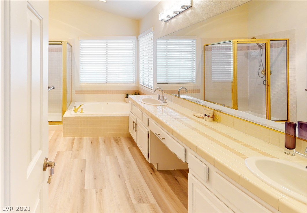 2100 Loggerhead Road Las Vegas, NV 89117 - Photo 24 of 27