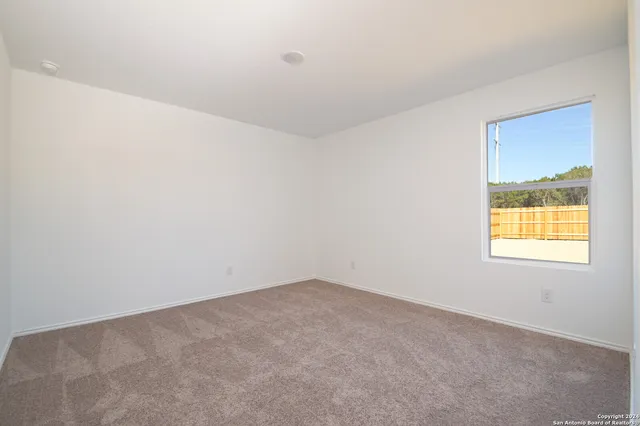 $1,900 | 6235 Chastetree, Bulverde, TX 78163