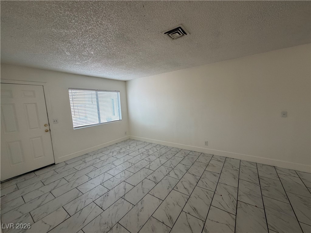 832 North Held Road, Unit A Las Vegas, NV 89101 - Photo 3 of 7