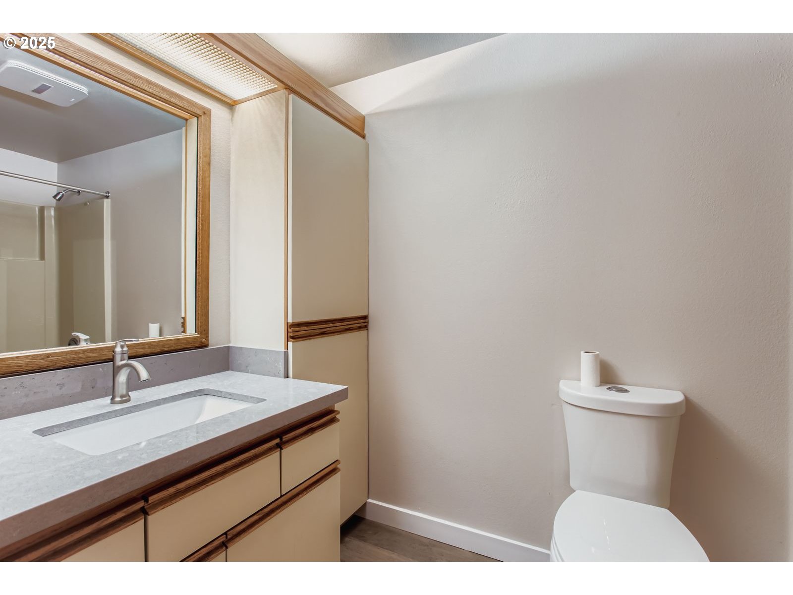 7968 Southwest Scholls Ferry Road Beaverton, OR 97008 - Photo 13 of 20