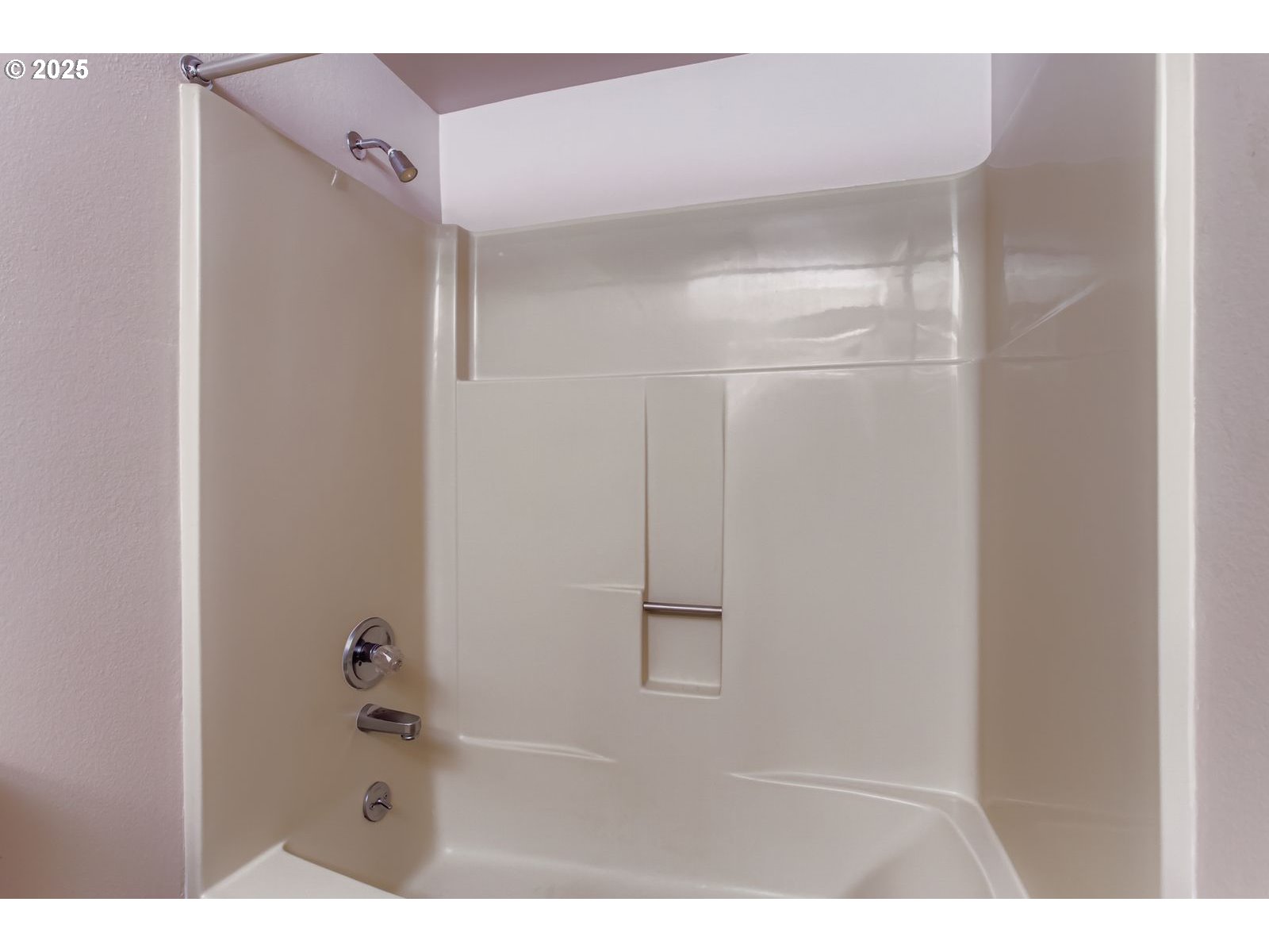 7968 Southwest Scholls Ferry Road Beaverton, OR 97008 - Photo 14 of 20