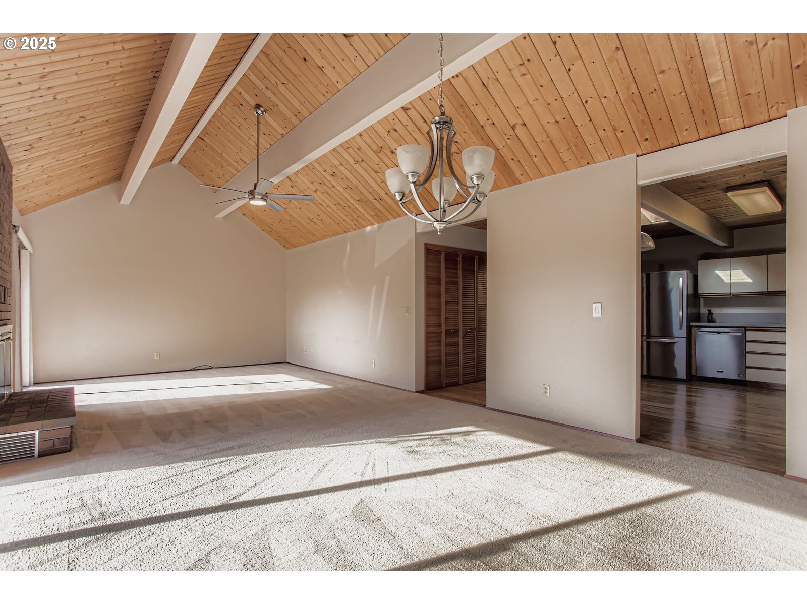 7968 Southwest Scholls Ferry Road Beaverton, OR 97008 - Photo 5 of 20