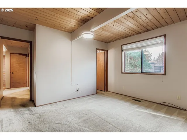 $360,000 | 7968 Southwest Scholls Ferry Road, Beaverton, OR 97008