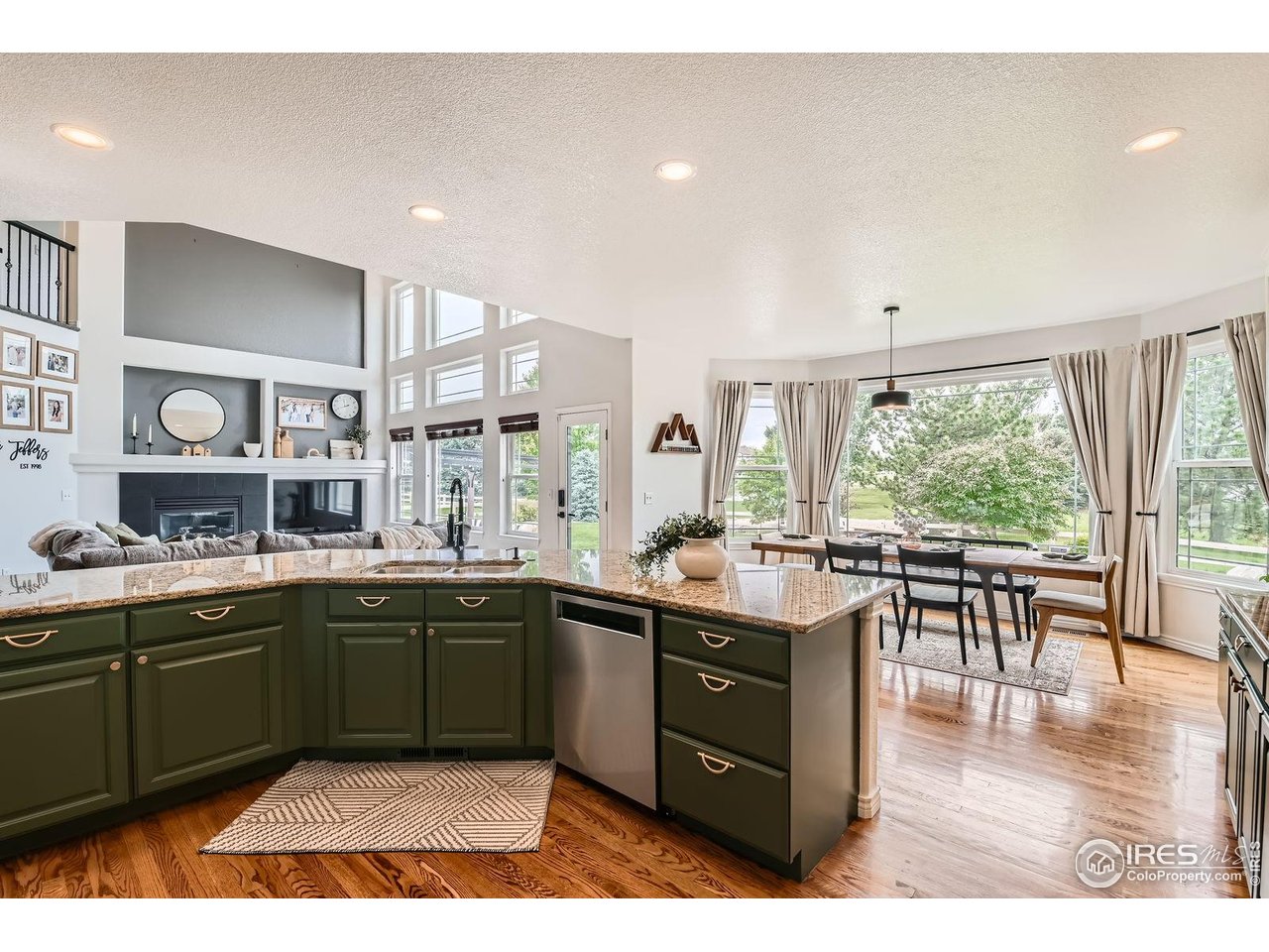 8839 Shetland Drive Frederick, CO 80504 - Photo 13 of 40 a kitchen with lots of counter top space