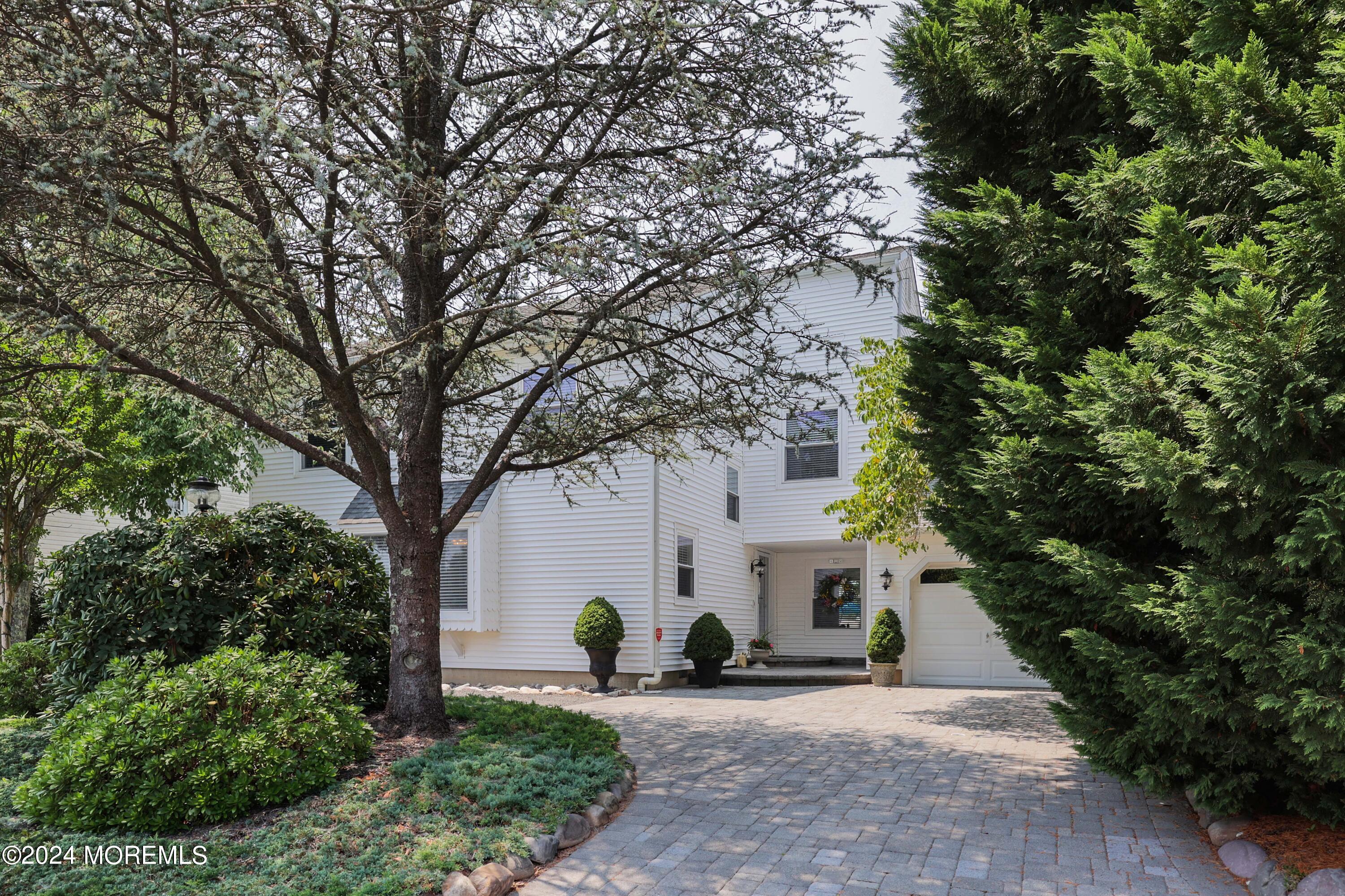 276 Jennings Road Manahawkin, NJ 08050 - Photo 5 of 28 Welcome to 276 Jennings