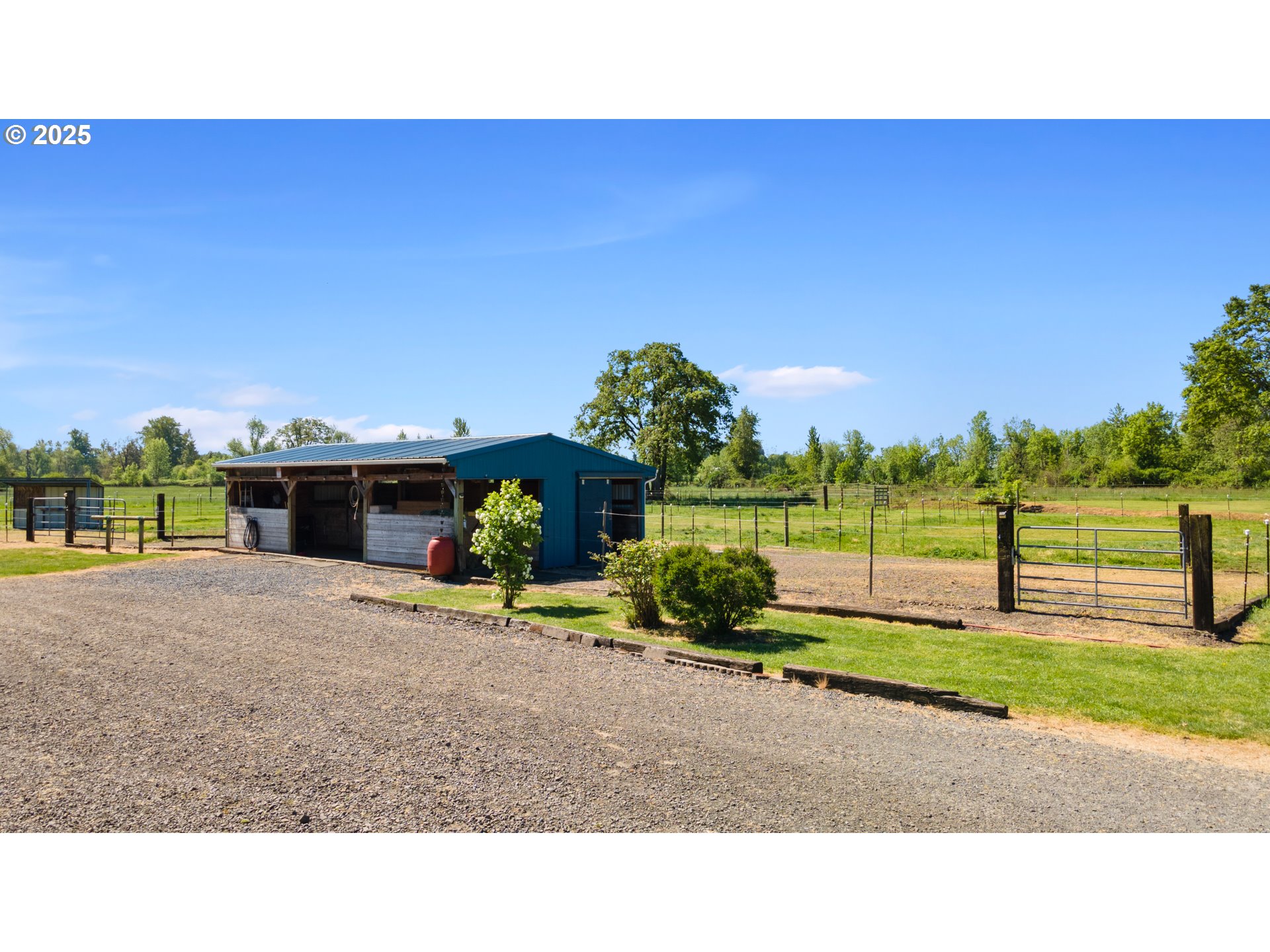 12430 South Oak Grove Road Canby, OR 97013 - Photo 33 of 34