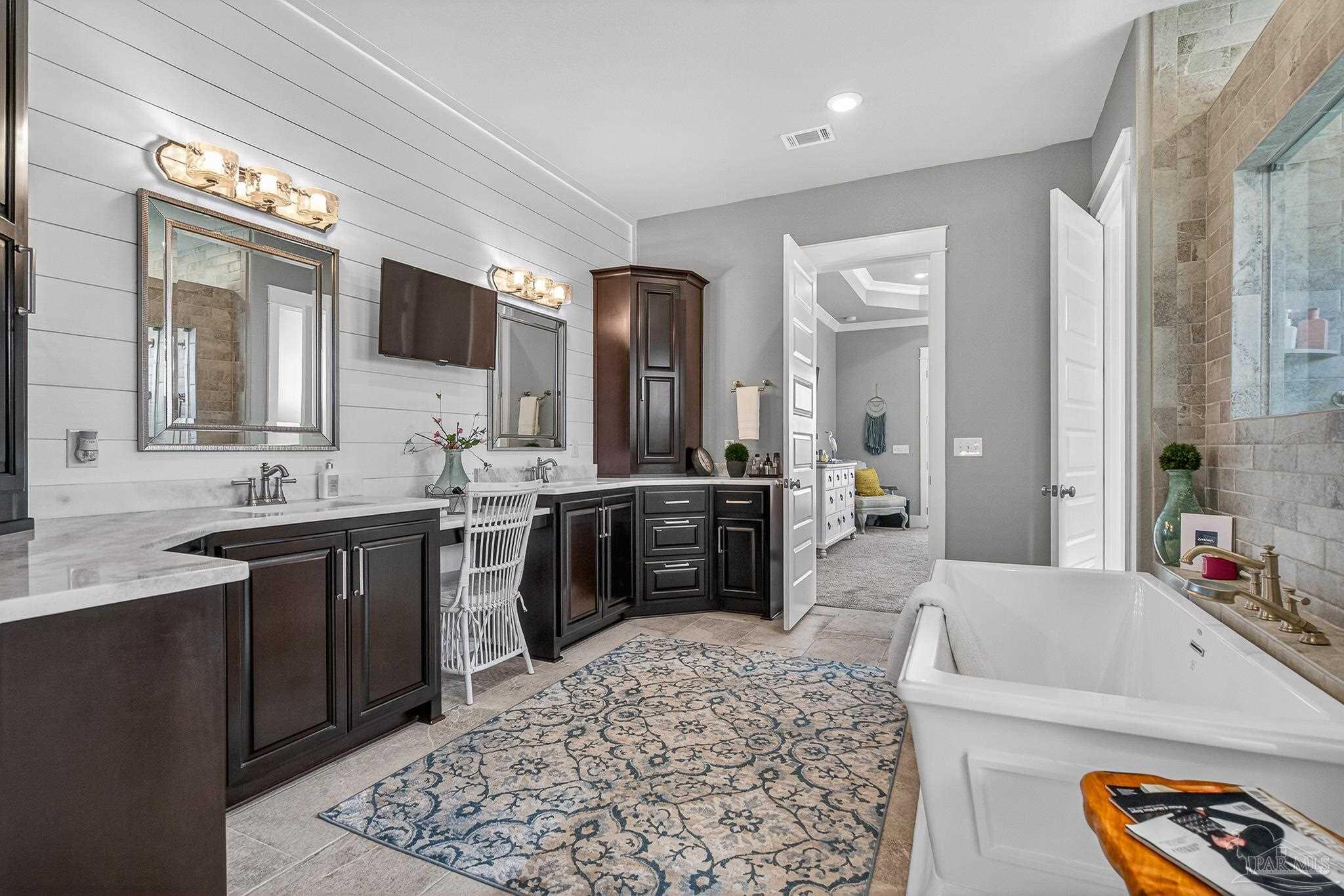 2420 Meeting Street Cantonment, FL 32533 - Photo 30 of 66