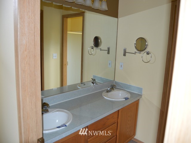 3091 Anderson Road Southeast Port Orchard, WA 98366 - Photo 14 of 25 Gallery Image 14