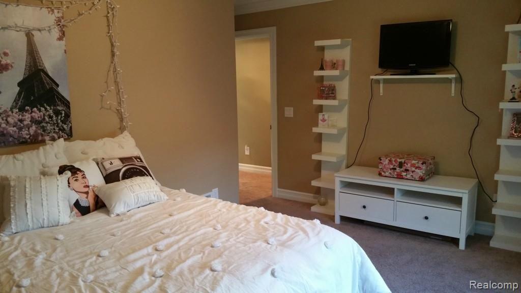 3963 Samuel Avenue Rochester, MI 48309 - Photo 24 of 54 Upstairs Bedroom