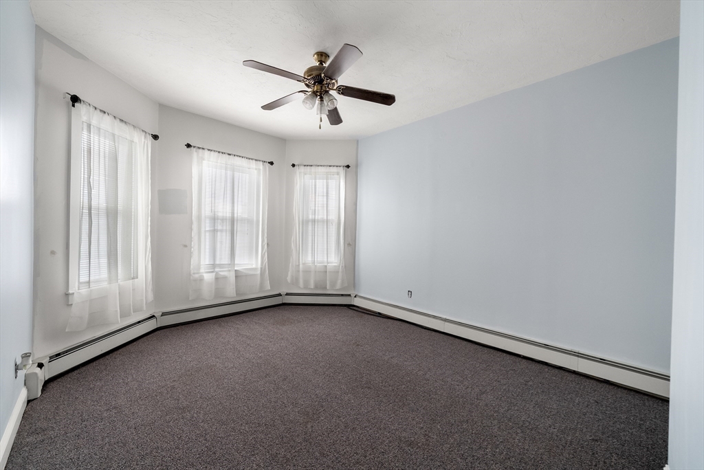 47 Middle Street Boston, MA 02127 - Photo 11 of 18 Gallery Image 11