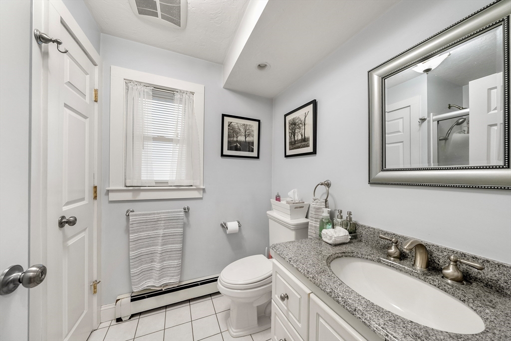 47 Middle Street Boston, MA 02127 - Photo 7 of 18 Gallery Image 7