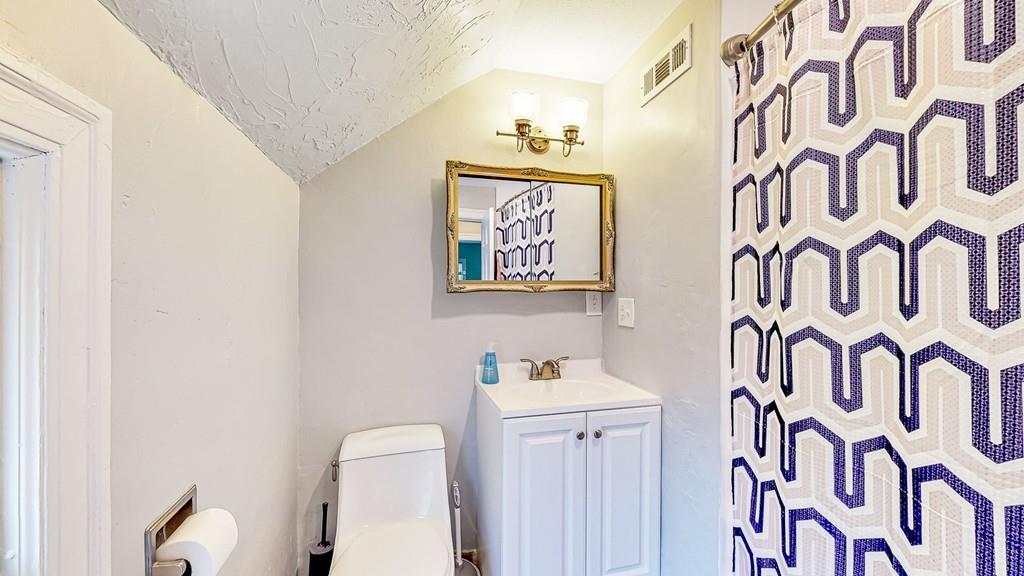 223 Emerson Street Springfield, MA 01118 - Photo 19 of 42 Gallery Image 19