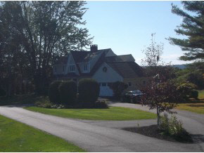 227 Mountain Road Concord, NH 03301 - Photo 3 of 36 Gallery Image 3