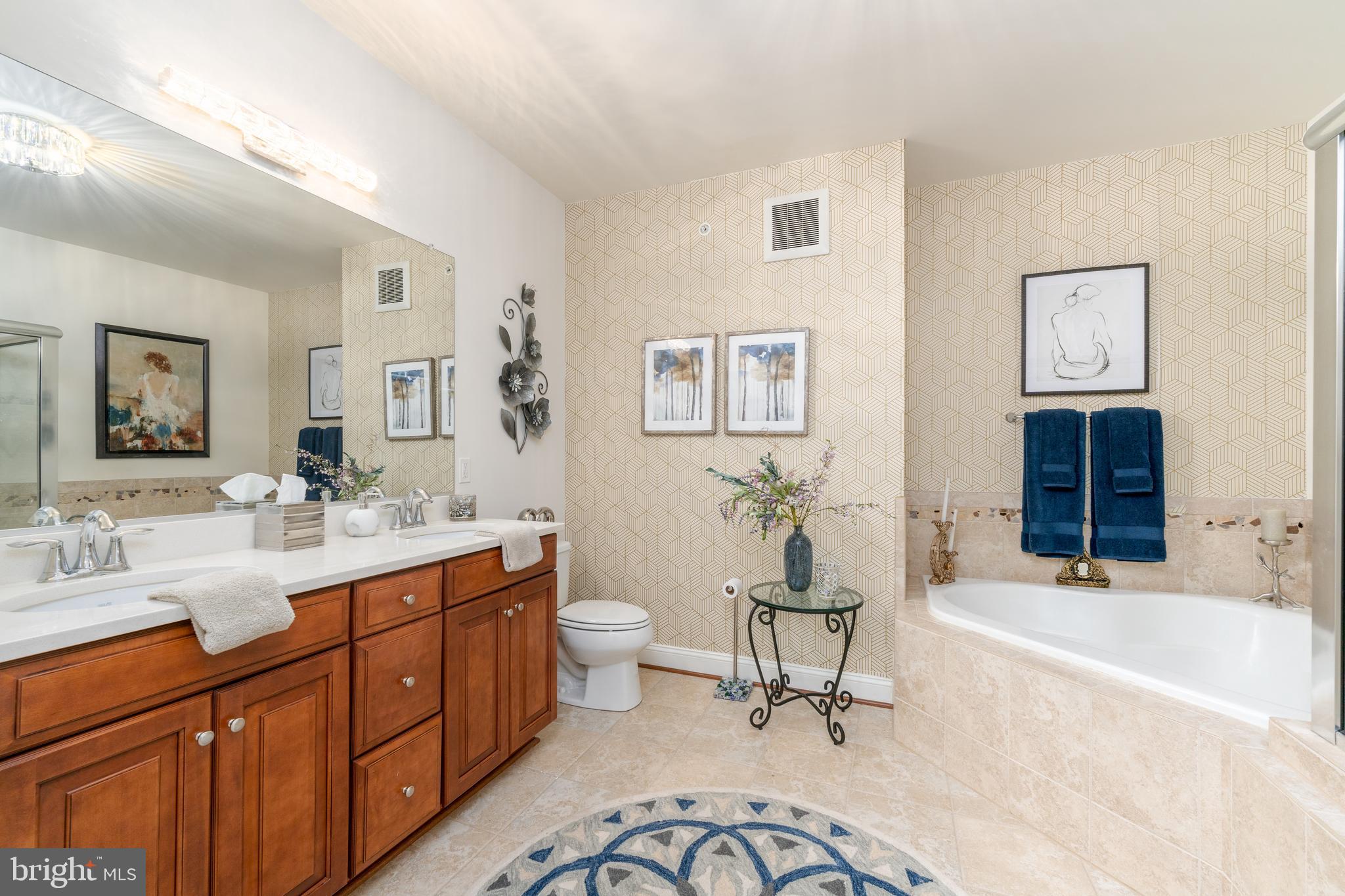 3100 Stone Cliff Drive, Unit 312 Baltimore, MD 21209 - Photo 19 of 29 Ensuite Bathroom