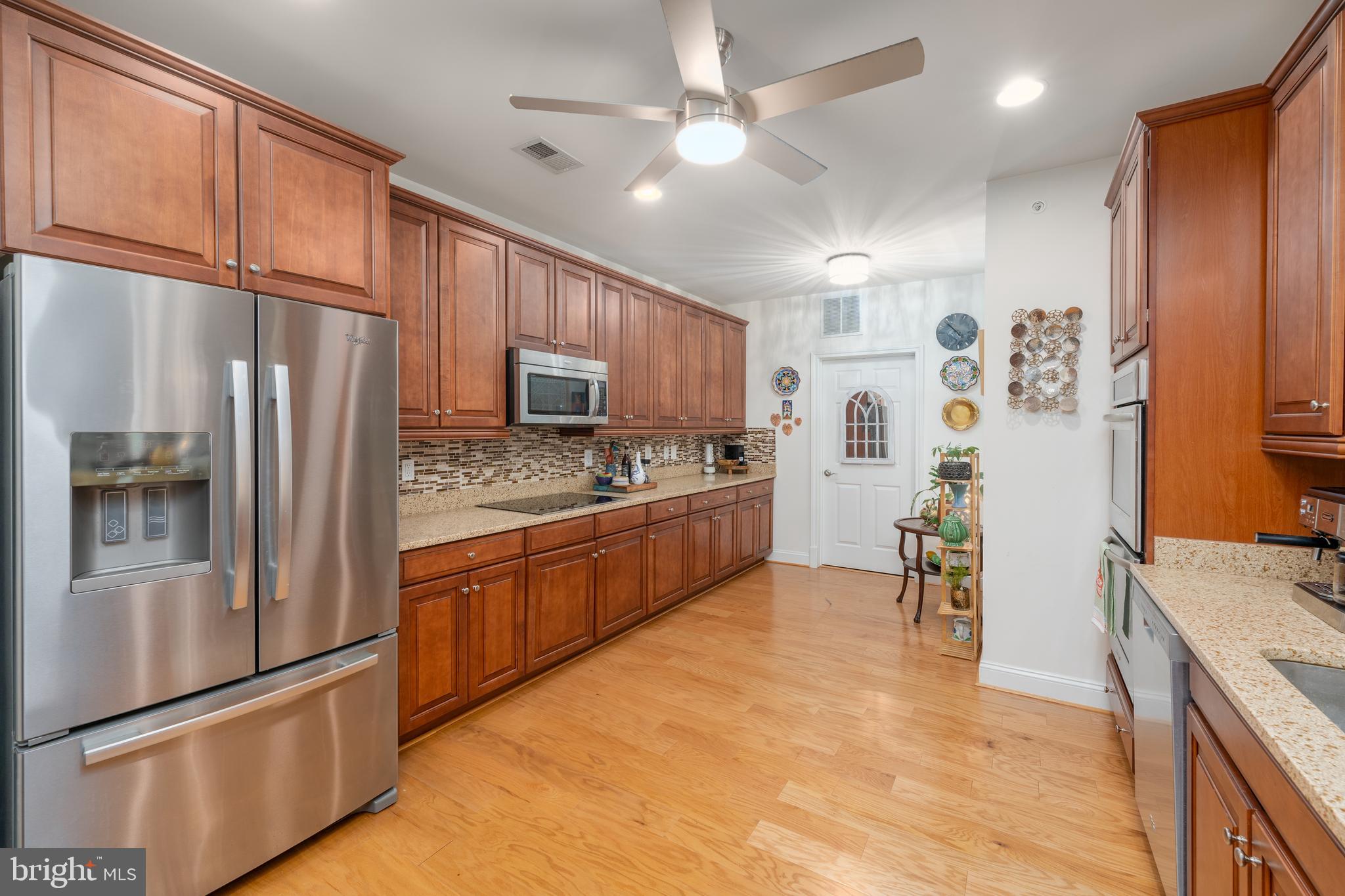 3100 Stone Cliff Drive, Unit 312 Baltimore, MD 21209 - Photo 5 of 29 Kitchen