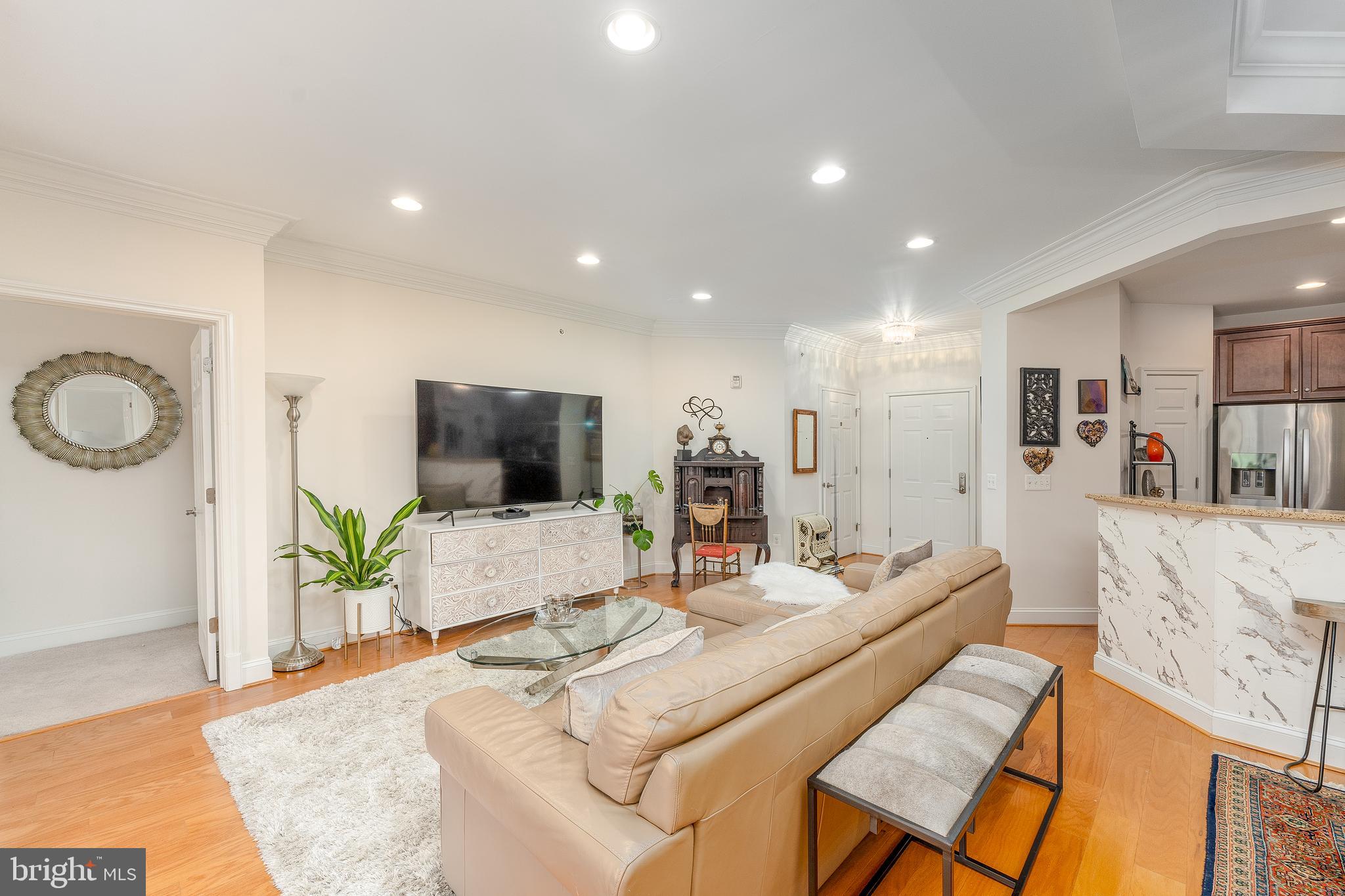3100 Stone Cliff Drive, Unit 312 Baltimore, MD 21209 - Photo 8 of 29 Living Room