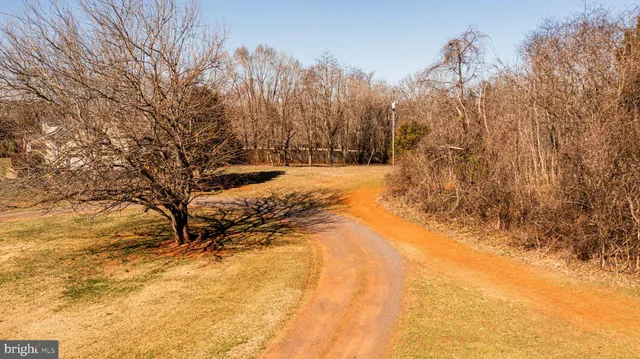 $600,000 | 8158 Botha Road, Warrenton, VA 20186