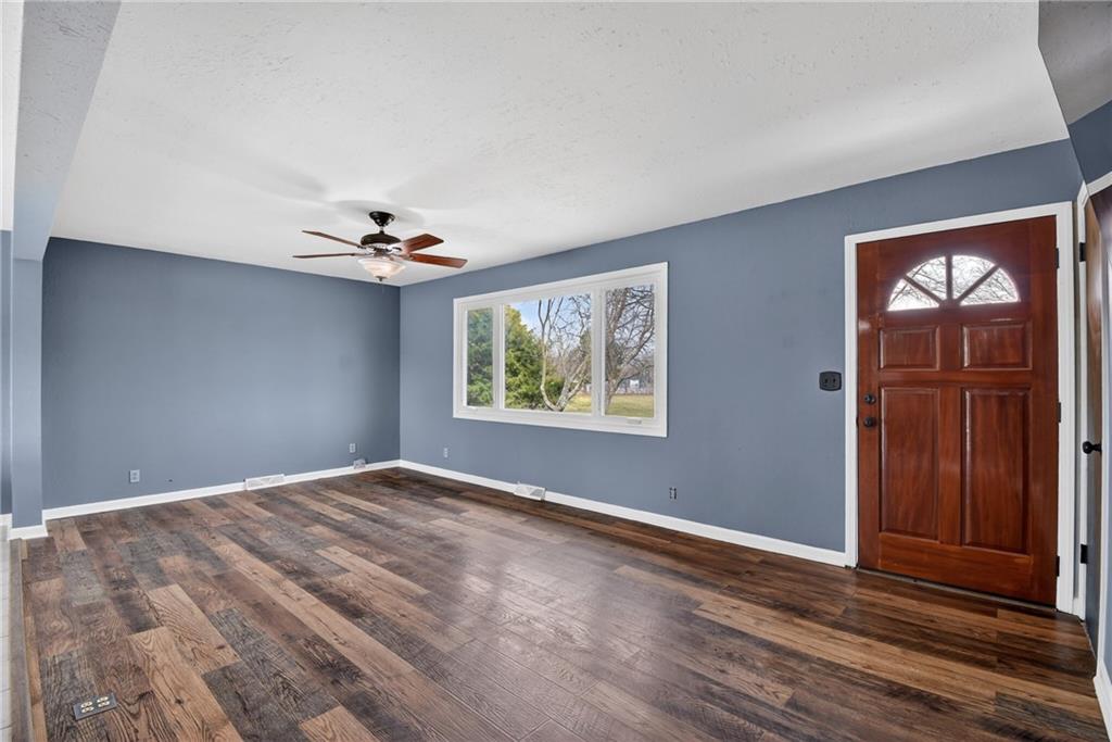 23718 Rte 291 Harrisonville, MO 64701 - Photo 11 of 44