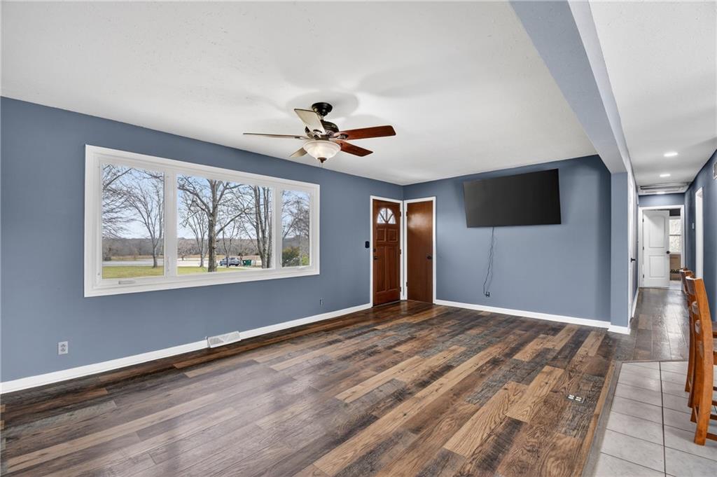 23718 Rte 291 Harrisonville, MO 64701 - Photo 13 of 44