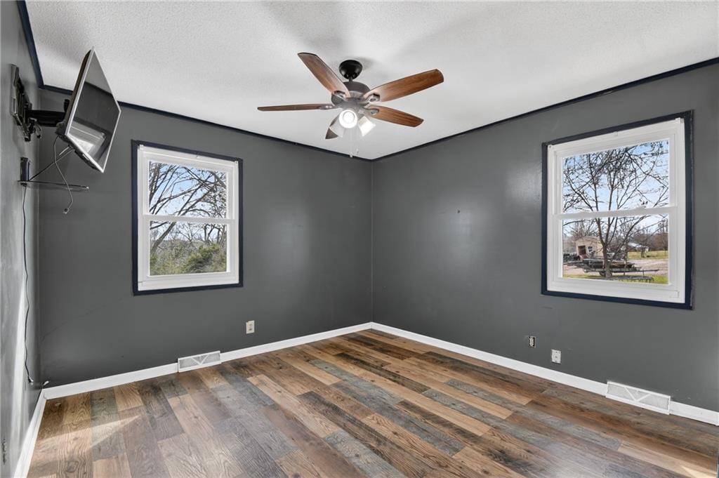 23718 Rte 291 Harrisonville, MO 64701 - Photo 21 of 44