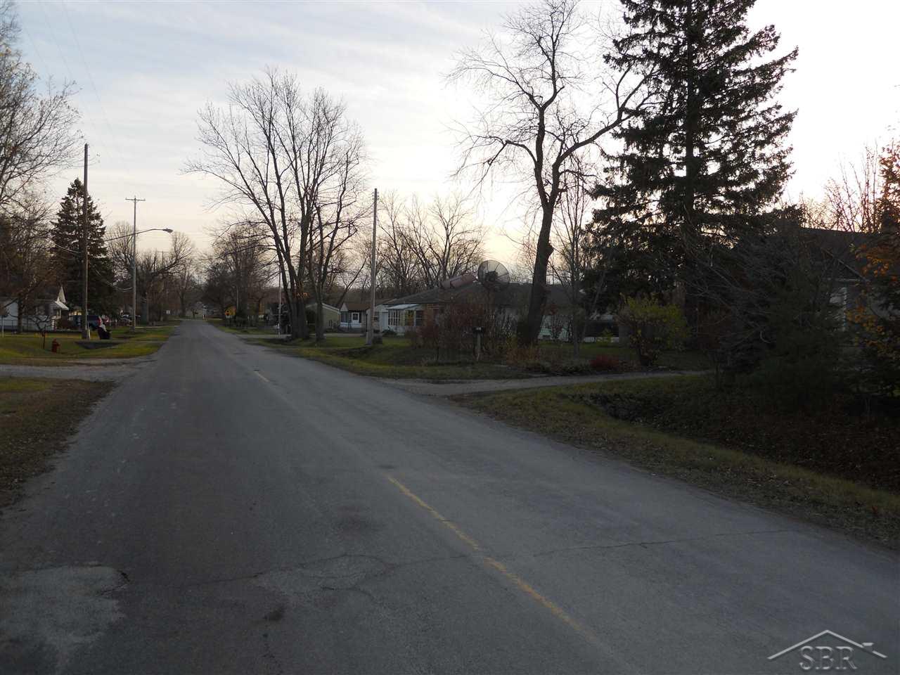 11942 Benson Road Mount Morris, MI 48458 - Photo 27 of 28 31271873-26.JPG
