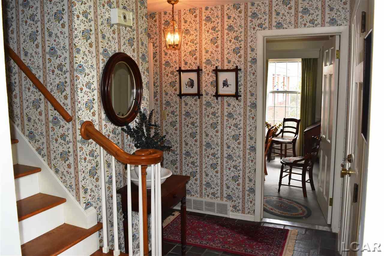 1365 Trenton Road Adrian, MI 49221 - Photo 3 of 41 Foyer 2