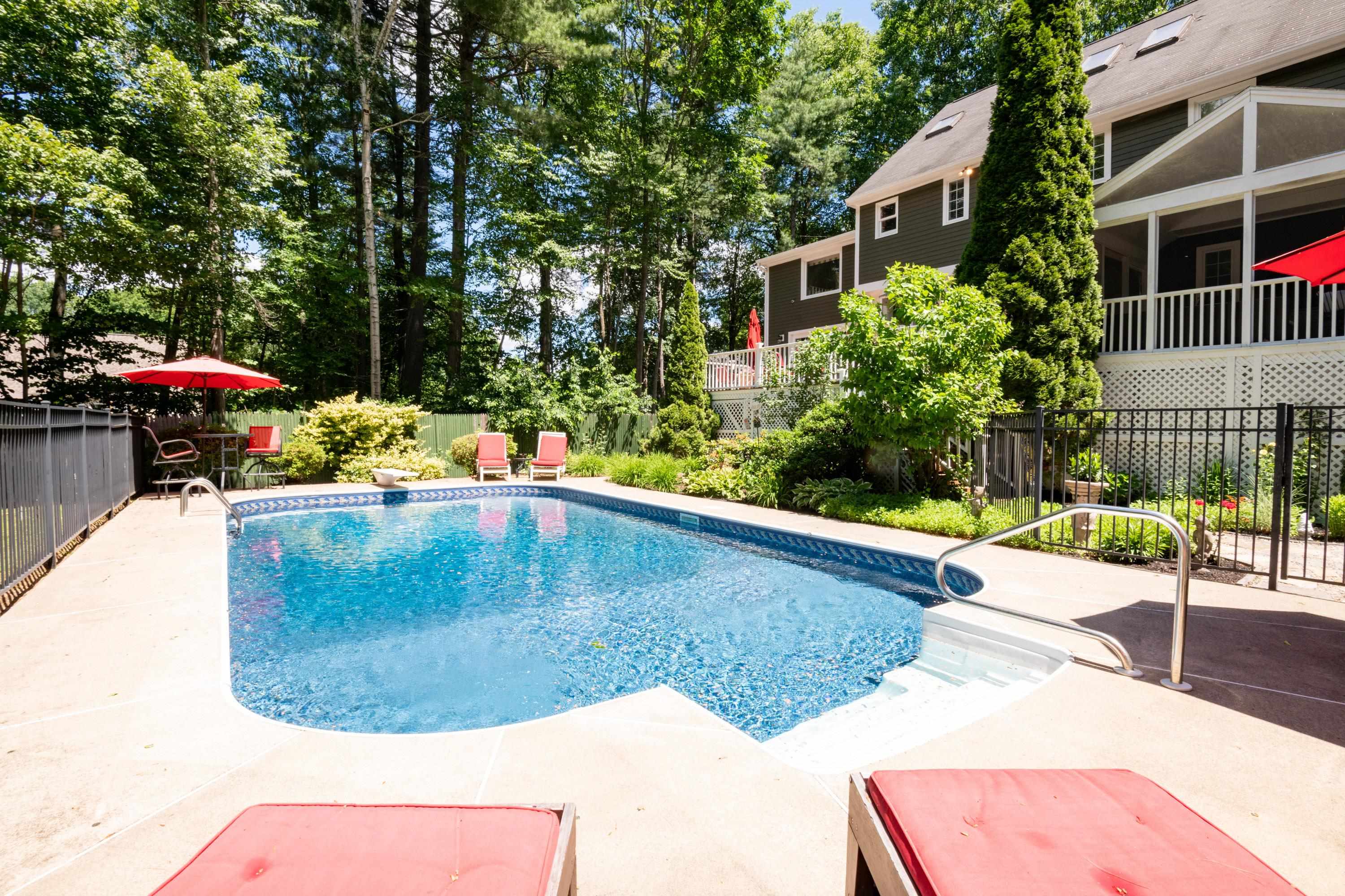 8 Coventry Lane Derry, NH 03038 - Photo 53 of 60