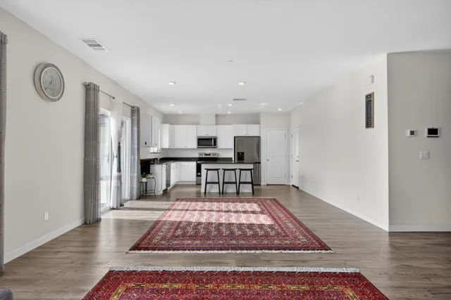 $725,000 | 7816 Dracut Drive, Elk Grove, CA 95758