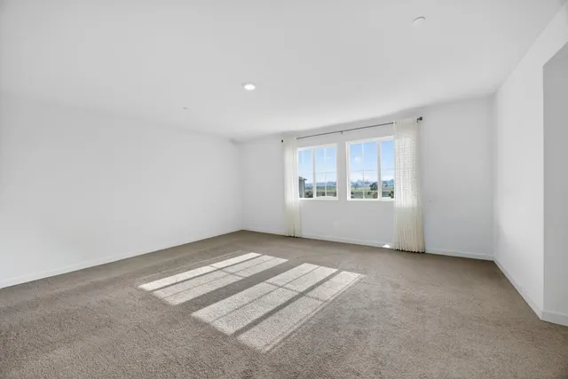 $725,000 | 7816 Dracut Drive, Elk Grove, CA 95758