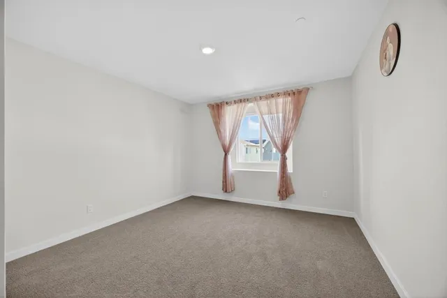 $725,000 | 7816 Dracut Drive, Elk Grove, CA 95758