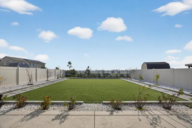 $725,000 | 7816 Dracut Drive, Elk Grove, CA 95758