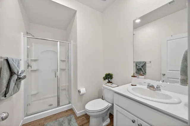 $725,000 | 7816 Dracut Drive, Elk Grove, CA 95758