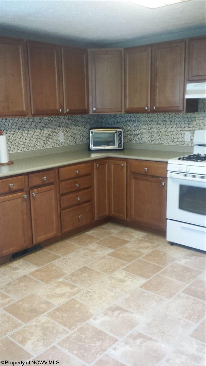 110 Straight Rivesville, WV 26588 - Photo 7 of 15 Gallery Image 7
