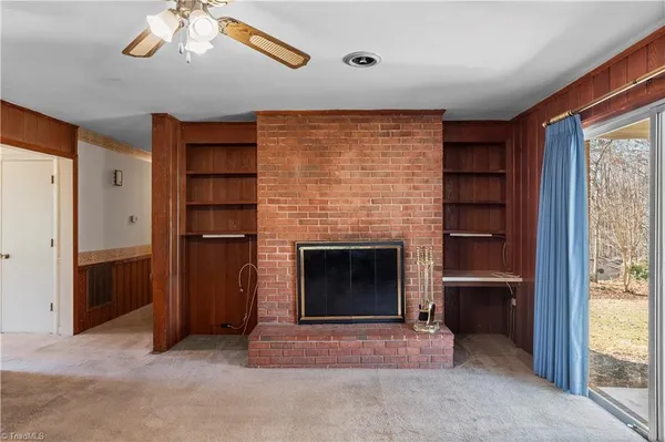 $340,000 | 5855 Woodsway Drive, Pfafftown, NC 27040