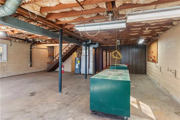 $340,000 | 5855 Woodsway Drive, Pfafftown, NC 27040