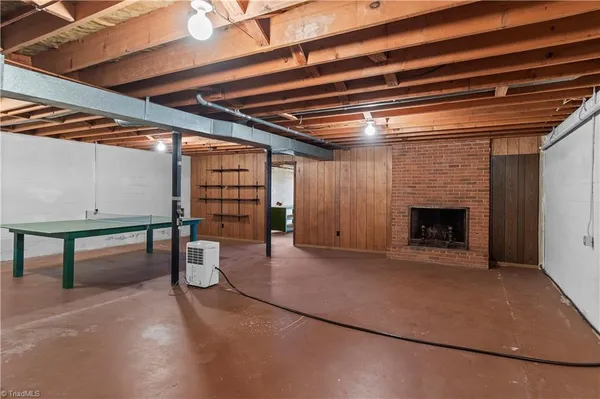 $340,000 | 5855 Woodsway Drive, Pfafftown, NC 27040