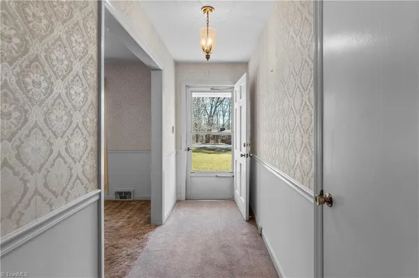 $340,000 | 5855 Woodsway Drive, Pfafftown, NC 27040