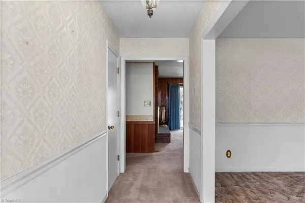 $340,000 | 5855 Woodsway Drive, Pfafftown, NC 27040