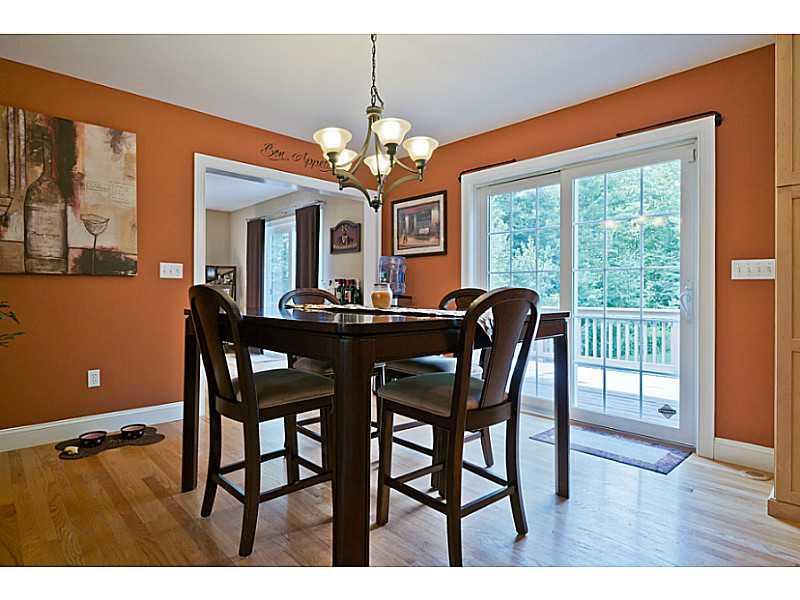 47 Fengler Road Scarborough, ME 04074 - Photo 12 of 35 Kitchen.