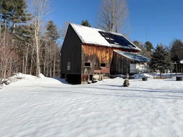 $615,000 | 992 Pequawket Trail, Baldwin, ME 04091