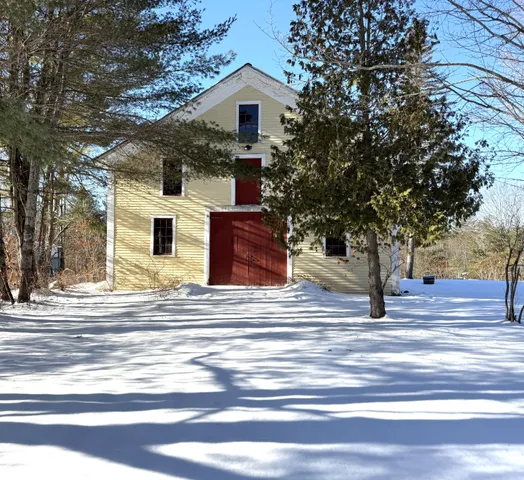 $615,000 | 992 Pequawket Trail, Baldwin, ME 04091